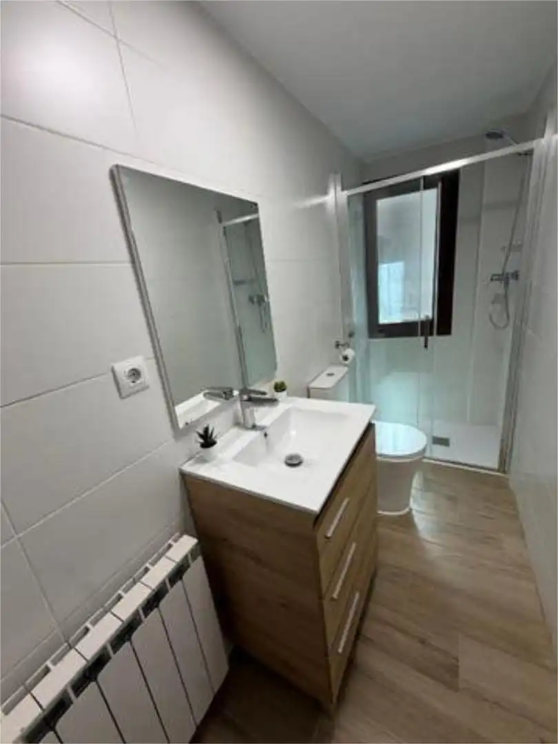 Apartamento en Centro del pueblo - Foto 4