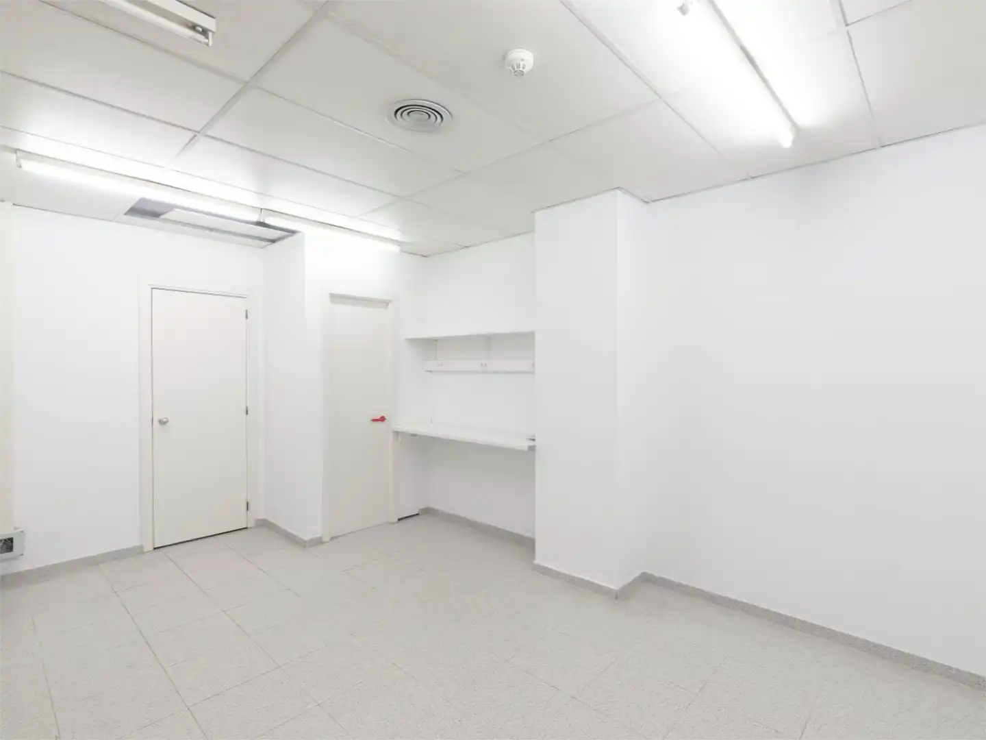 Local comercial en - Foto 4