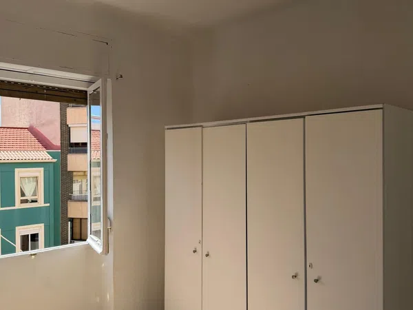 Piso en avenida Benito Perez Galdos, 19 - Foto 6