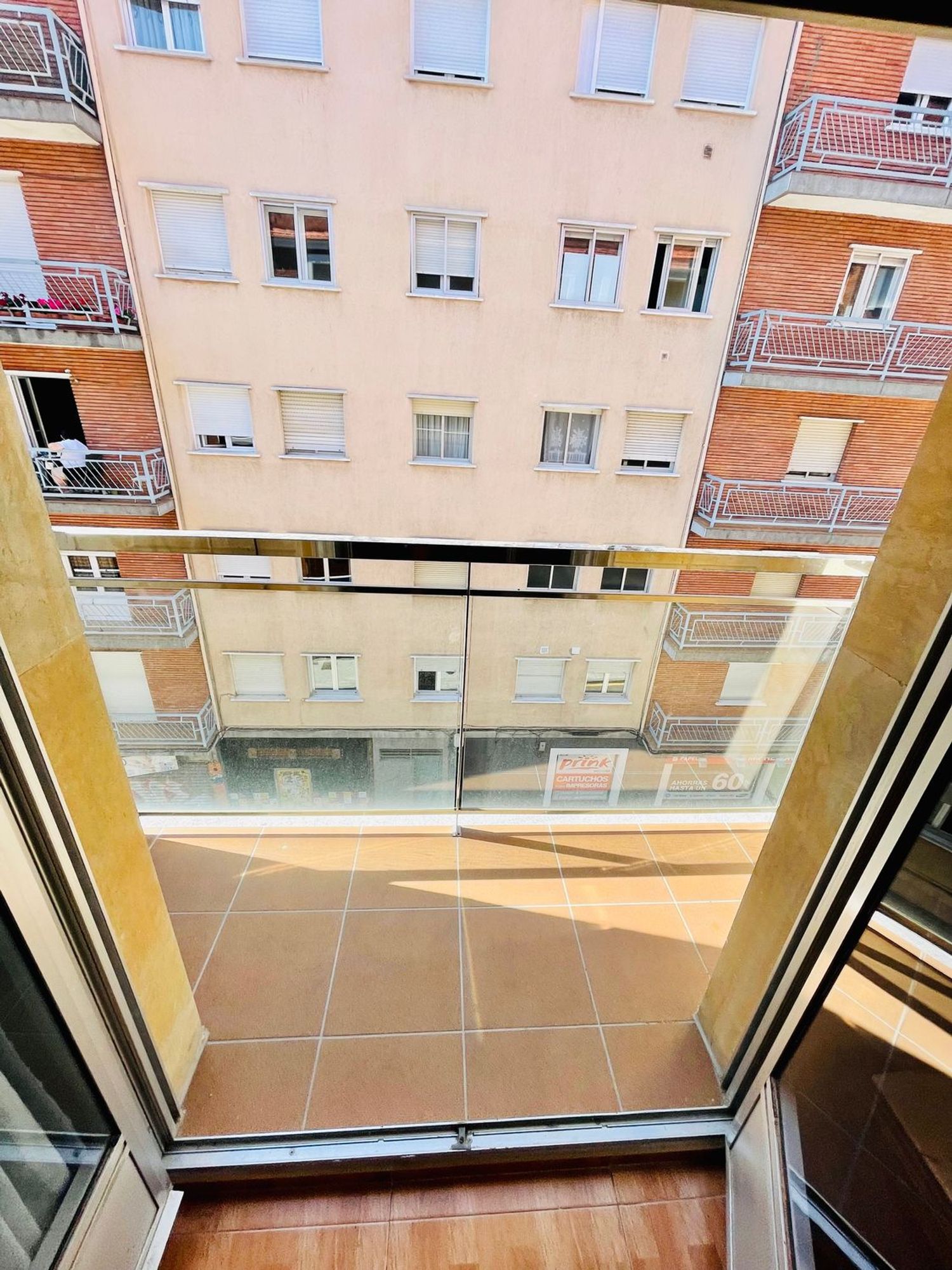 Piso en Avenida de Villamayor, 60 - Foto 4
