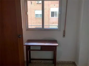 Piso en  Calle Pintor Manuel Maldonado 10 - Foto 4