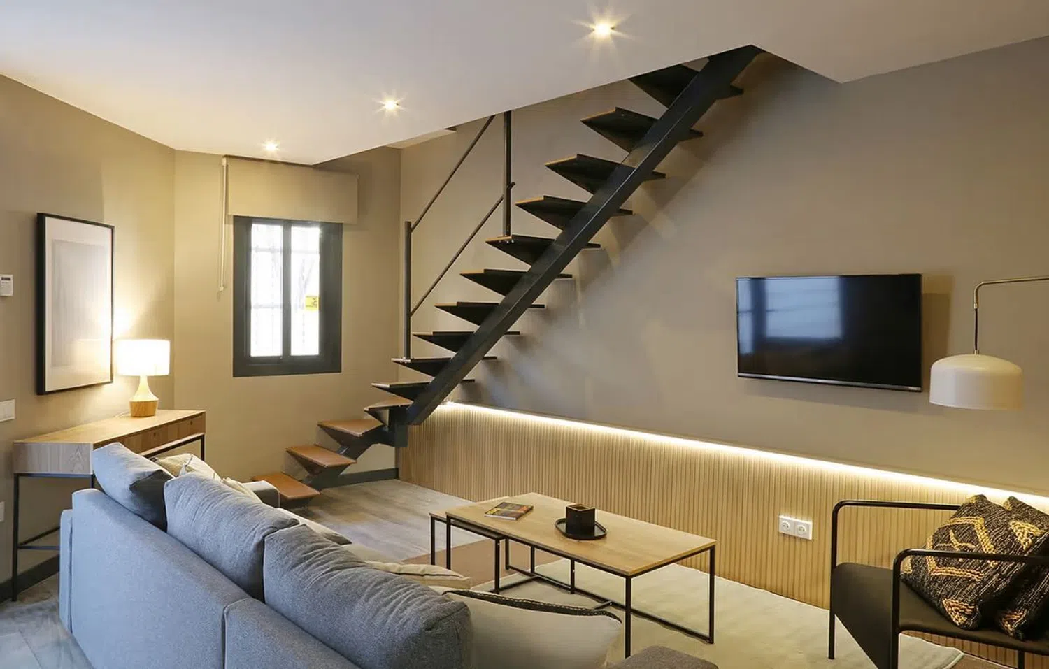 Casa de pueblo en calle Mare de Déu dels Desemparats, 27 - Foto 2
