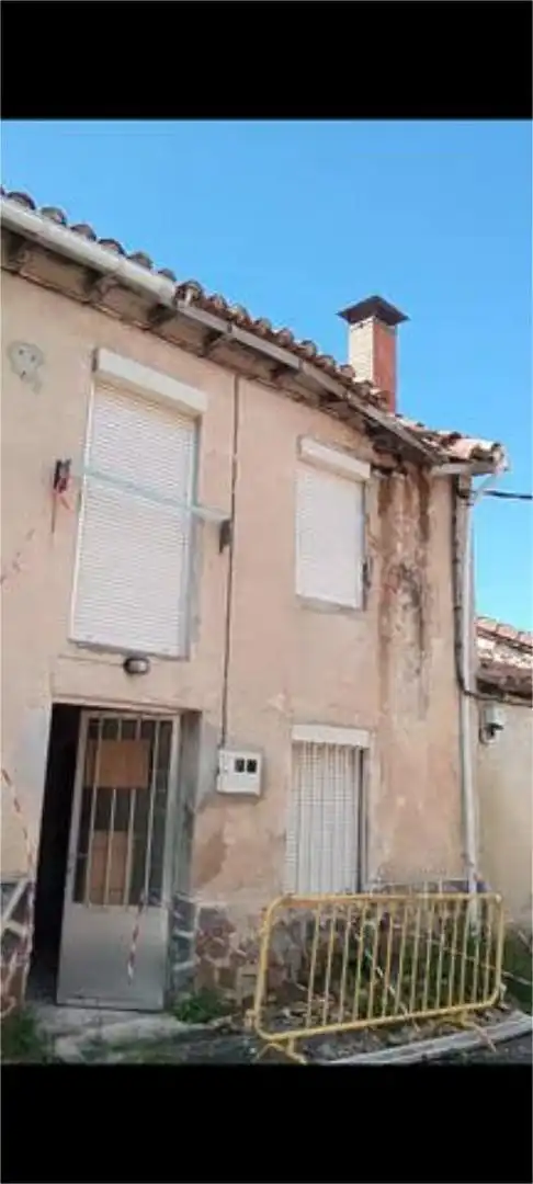Chalet en Porquera de Santullan - Foto 2