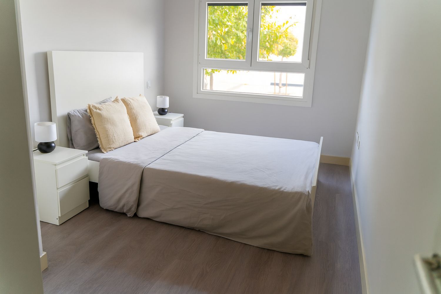 Piso en calle Alvaro Mutis, 2