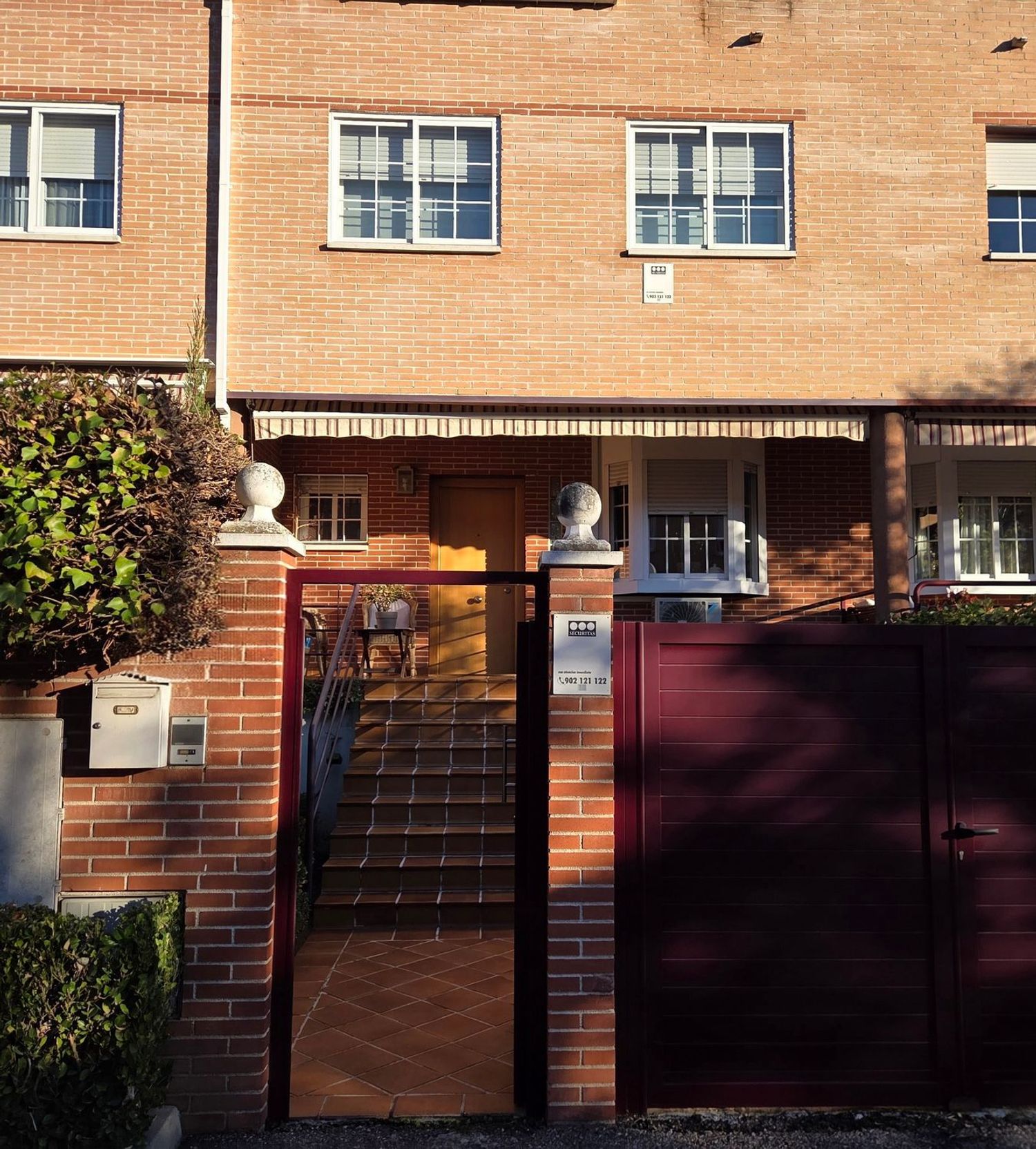 Chalet adosado en Urb. los arcángeles Ensanche - Foto 2