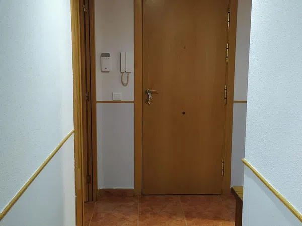 Piso en Calle de la Guardia Civil, 17 - Foto 2