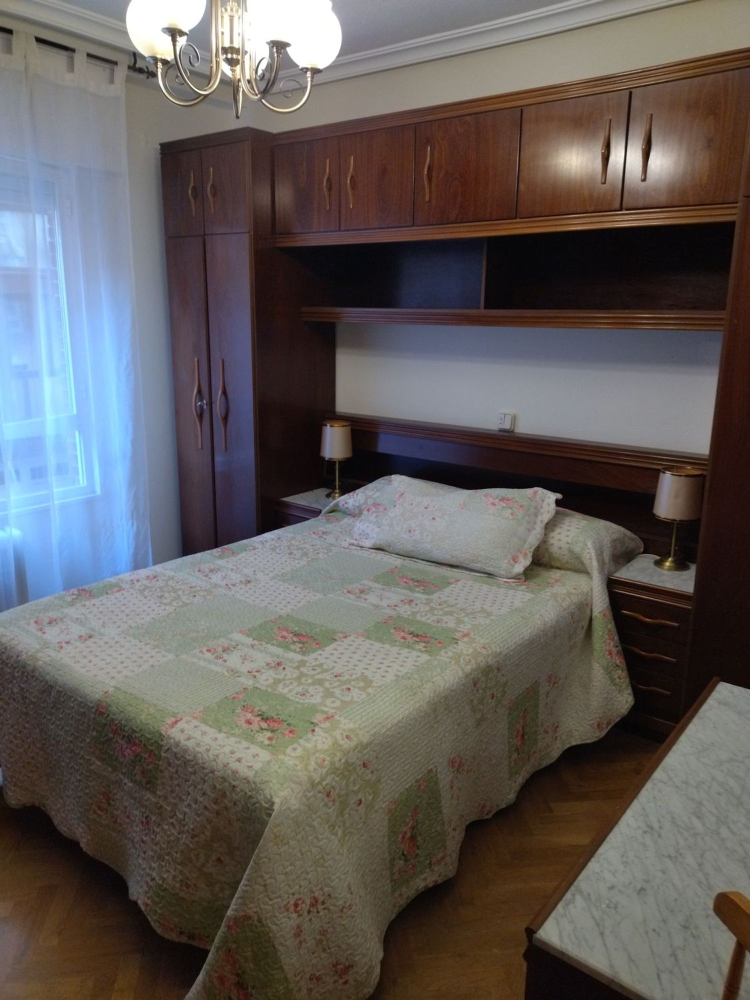 Piso en Calle Marqués de Casa Valdés, 101, Centro - San Lorenzo - Foto 2