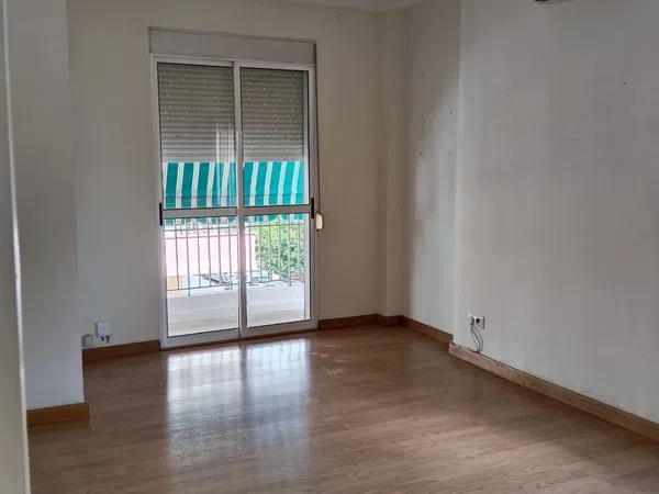 Piso en calle Marqués del Nervión, 34 C - Foto 3