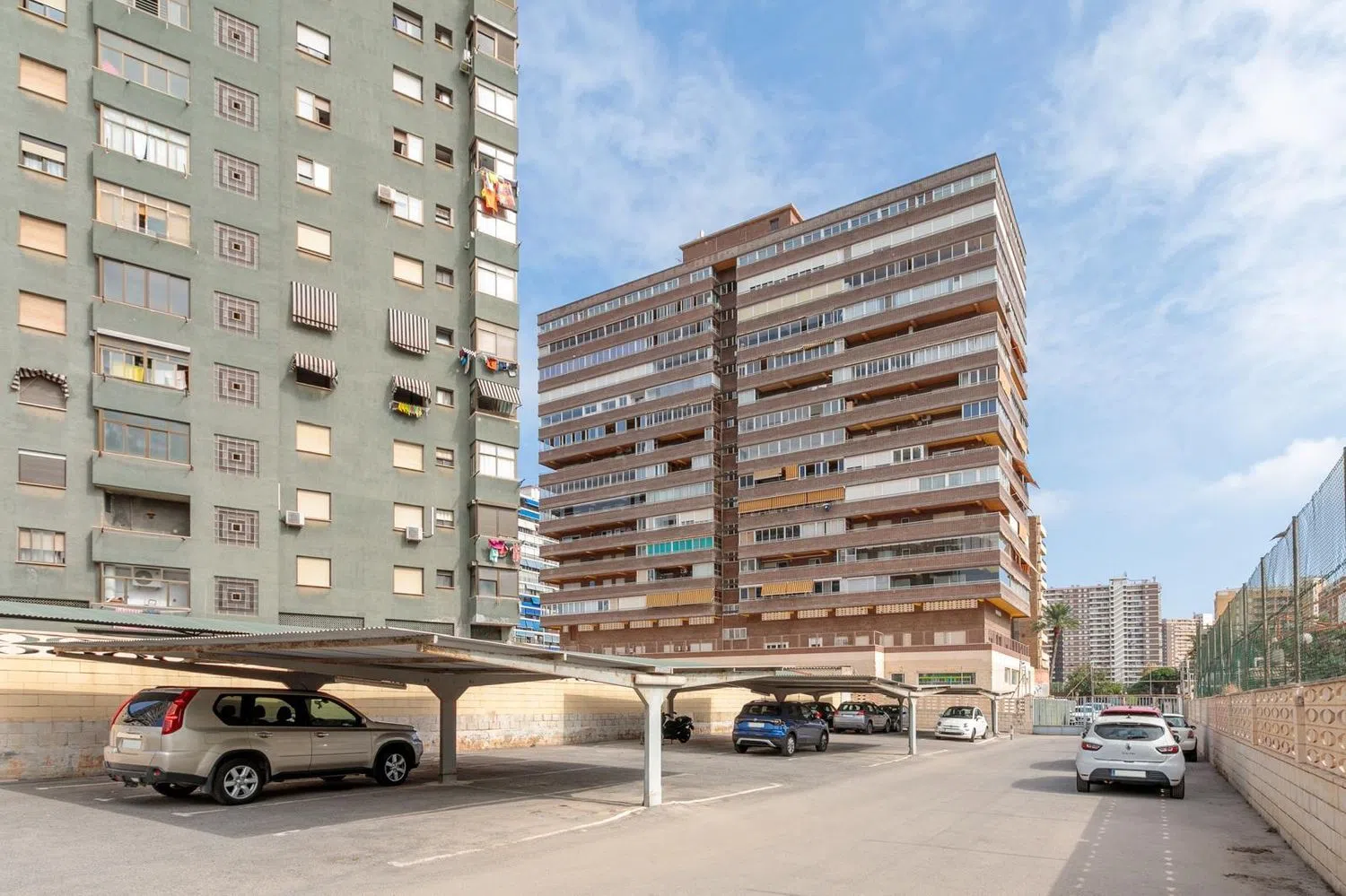 Piso en avenida Países Escandinavos, 7 - Foto 2