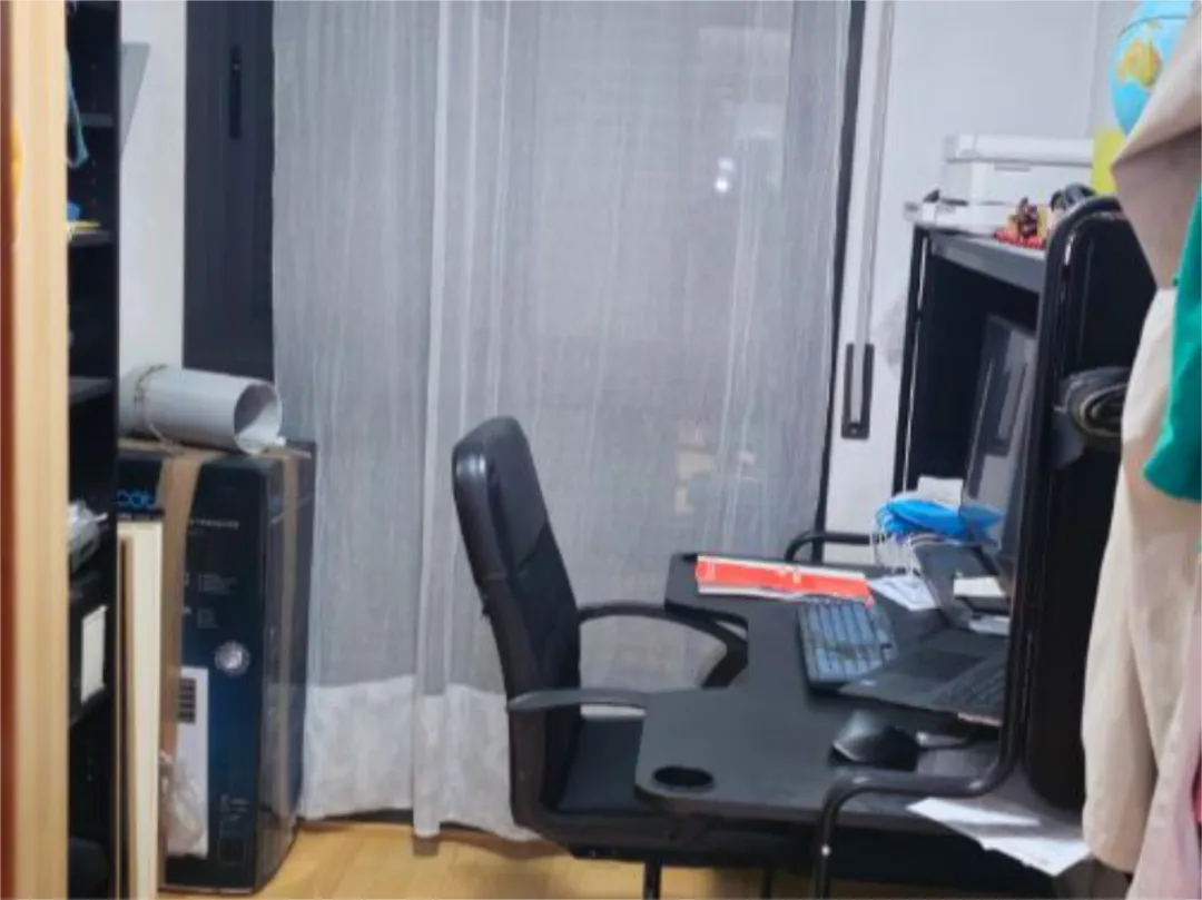 Piso en  Carrer d'Olot 17 - Foto 6