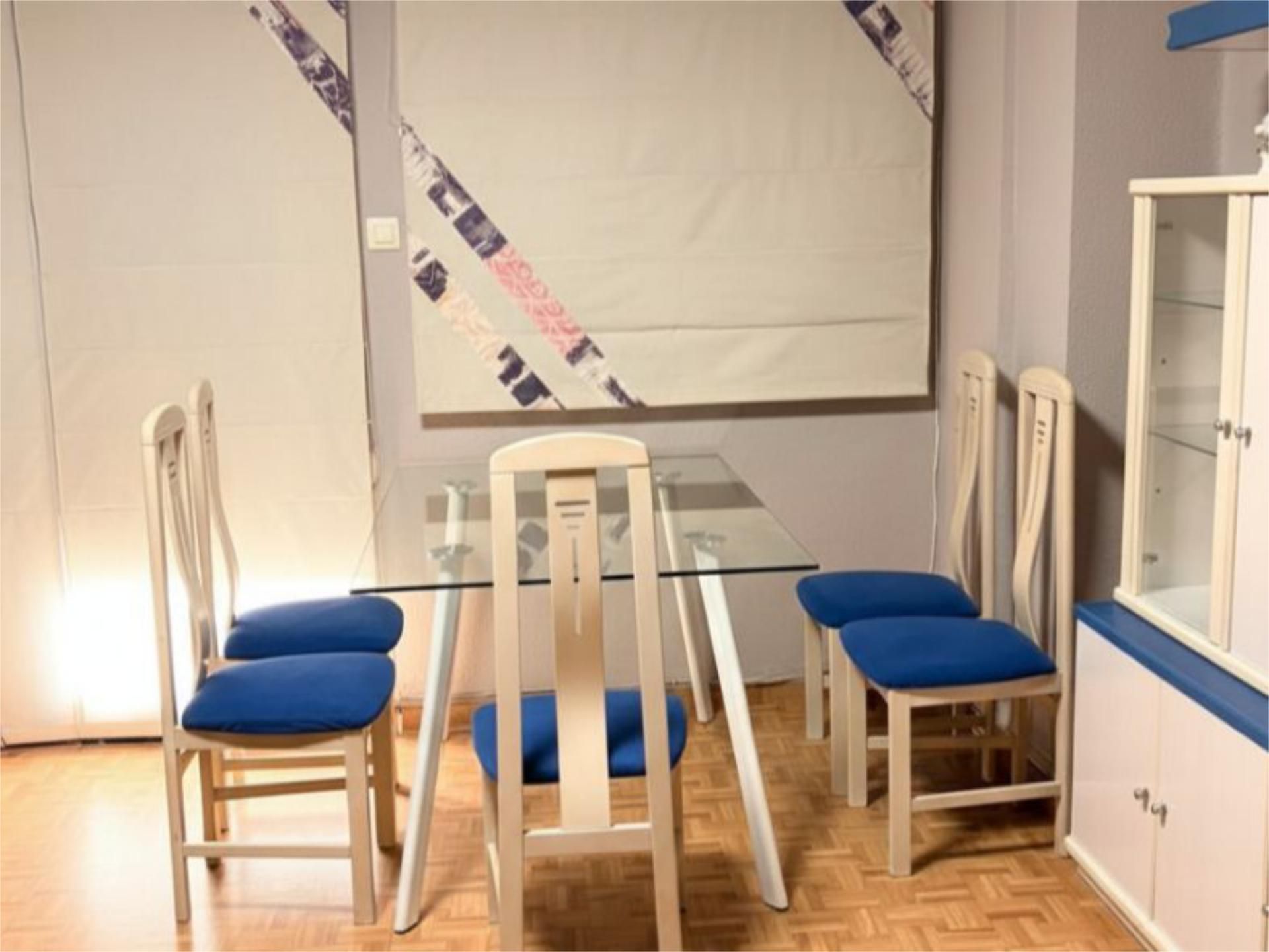 Piso en  Avinguda de Portugal 12 - Foto 3