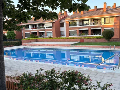 Piso en paseo d'Antoni Gaudí, 44