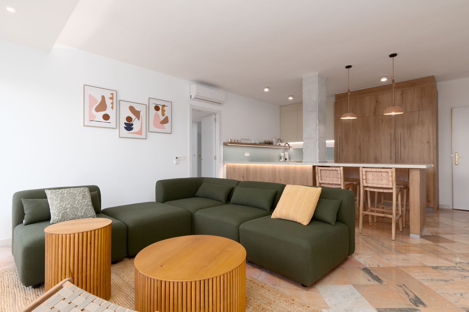 Piso en avenida Jardines de las Golondrinas s/n - Foto 1