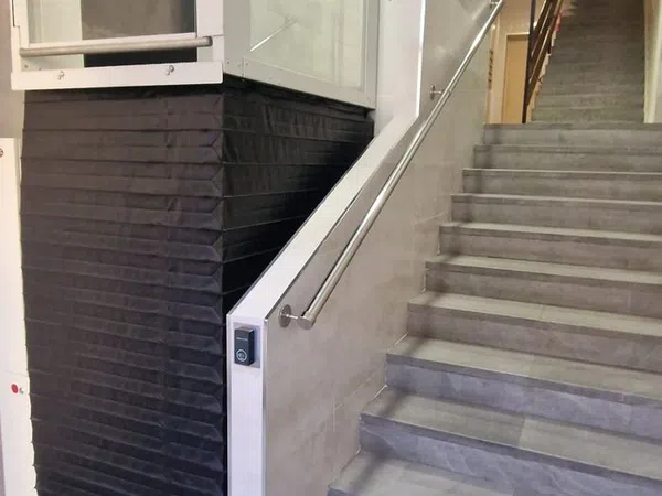 Piso en calle del Poeta Sansano, 5 - Foto 1