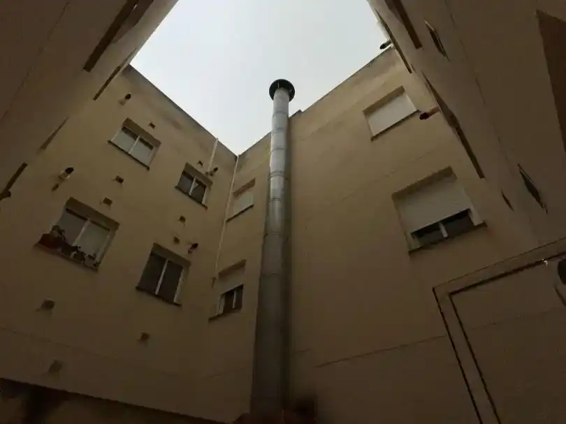 Piso en  Avinguda Mossèn Cinto Verdaguer 8 - Foto 5