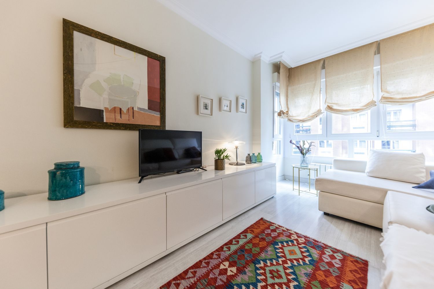Piso en Calle Marqués de Casa Valdés, 76, Centro - San Lorenzo - Foto 2