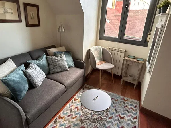 Piso en Barrio Salesas-Foncalada-Campoamor - Foto 4