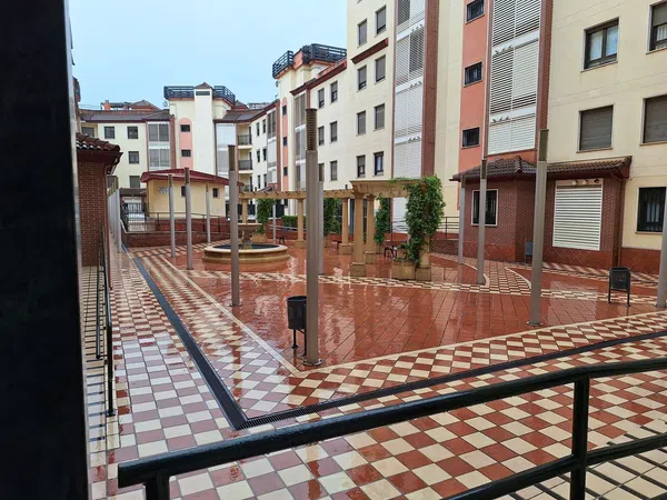 Piso en Calle Antonio Gaudí, 6, Cercadilla - Medina Azahara, Córdoba - Foto 1