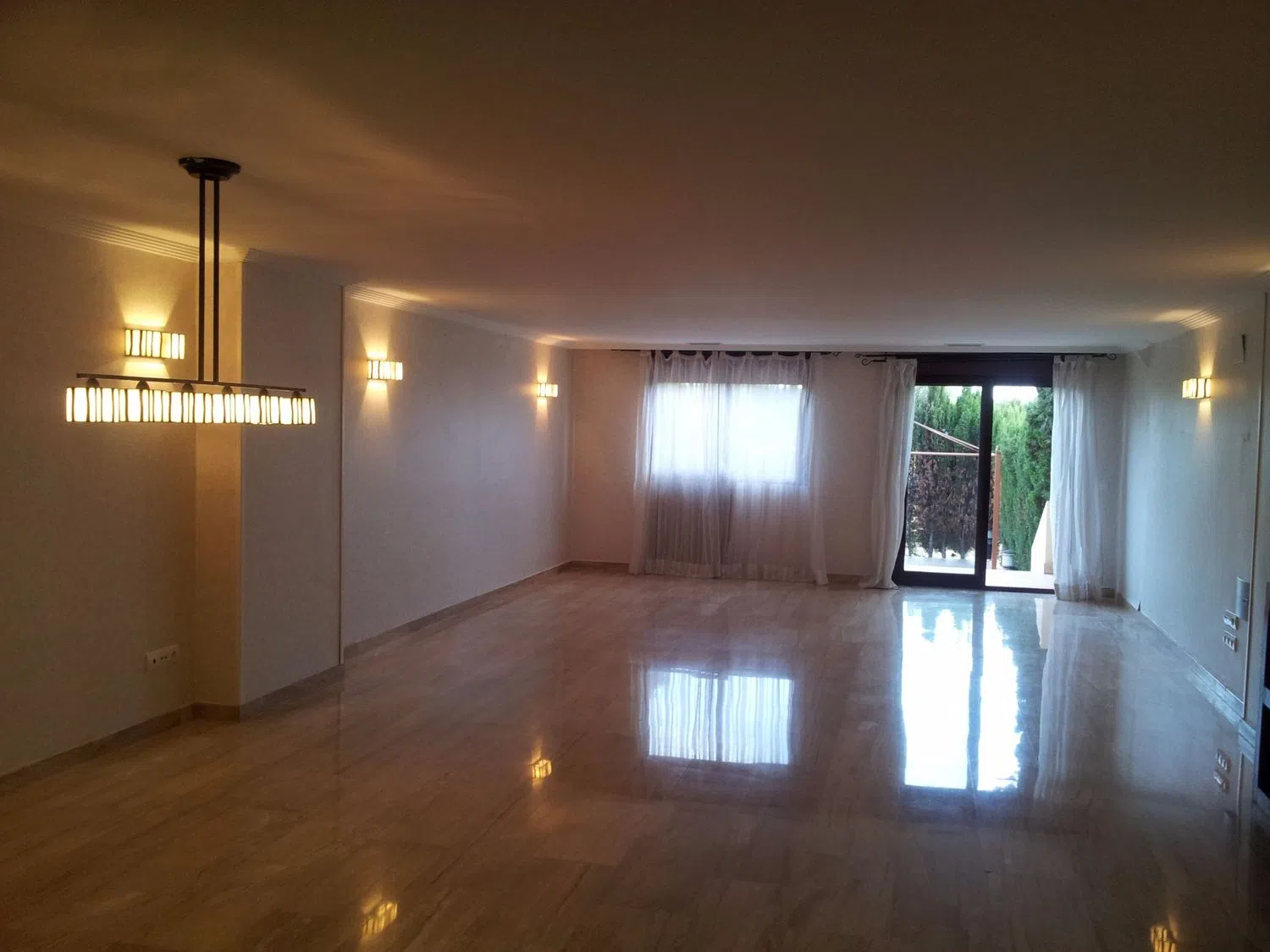 Chalet adosado en calle Polin Laporta, 3 - Foto 2