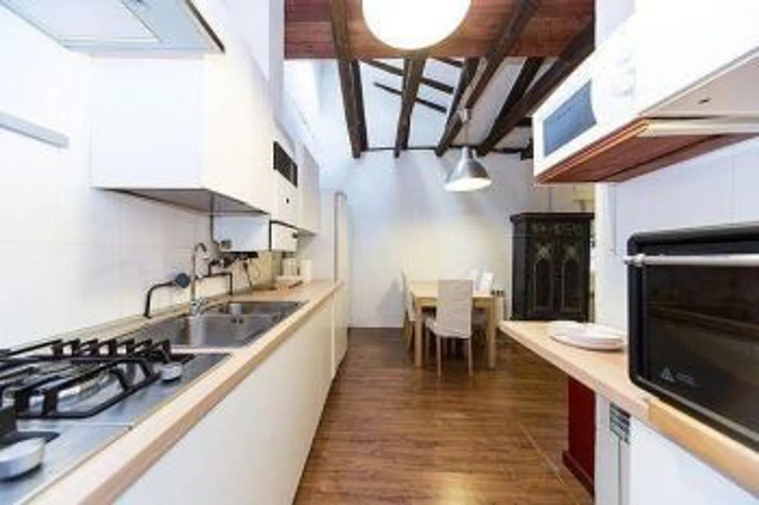 Piso en C. de Rodas, 9 - Foto 1