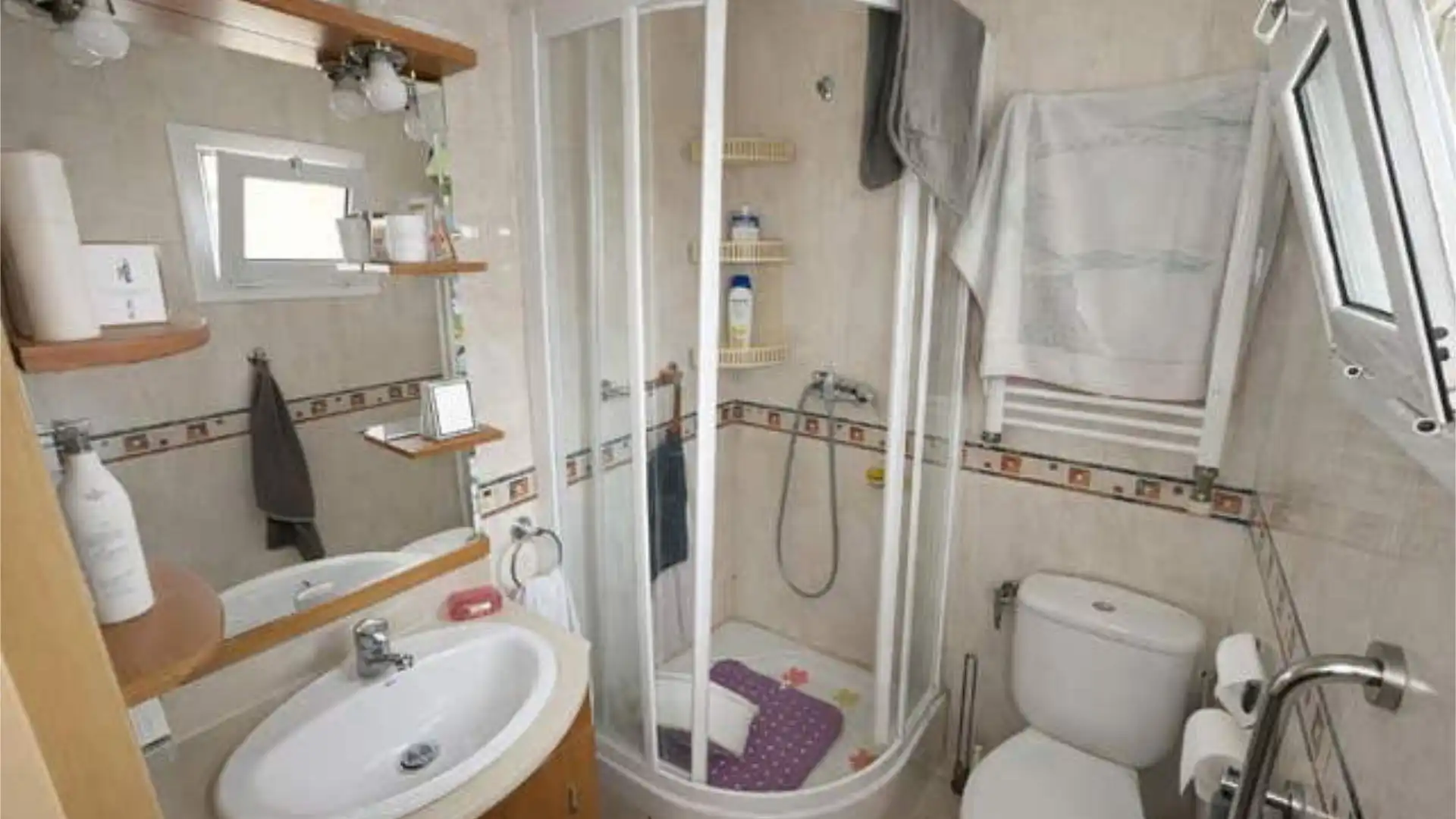 Piso en El Pedro, cornella de llobregat - Foto 3