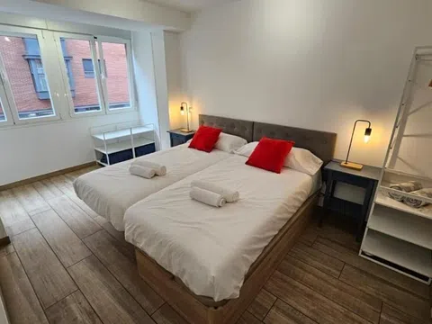 Piso en calle de Llanos de Escudero, 31