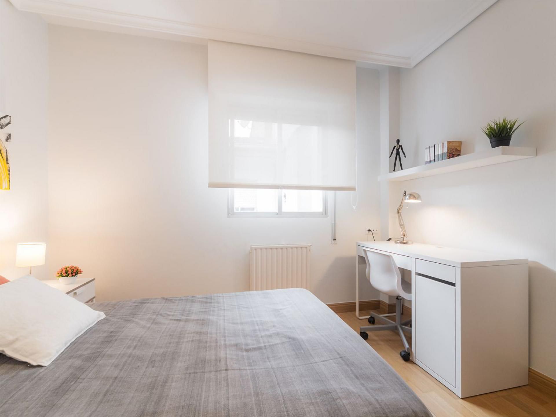 Piso en  Calle de Irunlarrea 50 - Foto 6