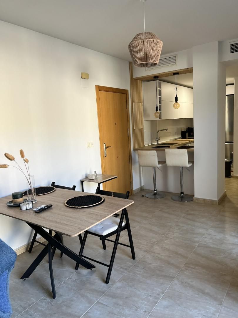 Piso en  Calle Rosaleda 16 - Foto 2