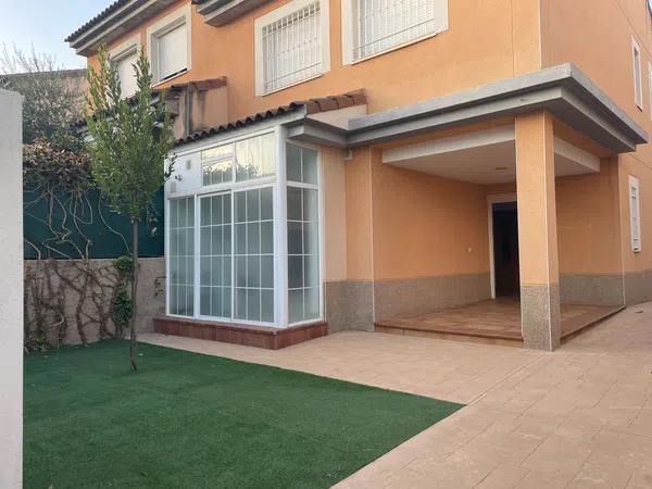 Chalet pareado en Buenavista-Valparaíso-La Legua, Buenavista-Valparaíso-La Legua - Foto 1