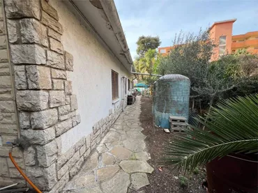 Chalet en  Carrer d'Osca 4a - Foto 12