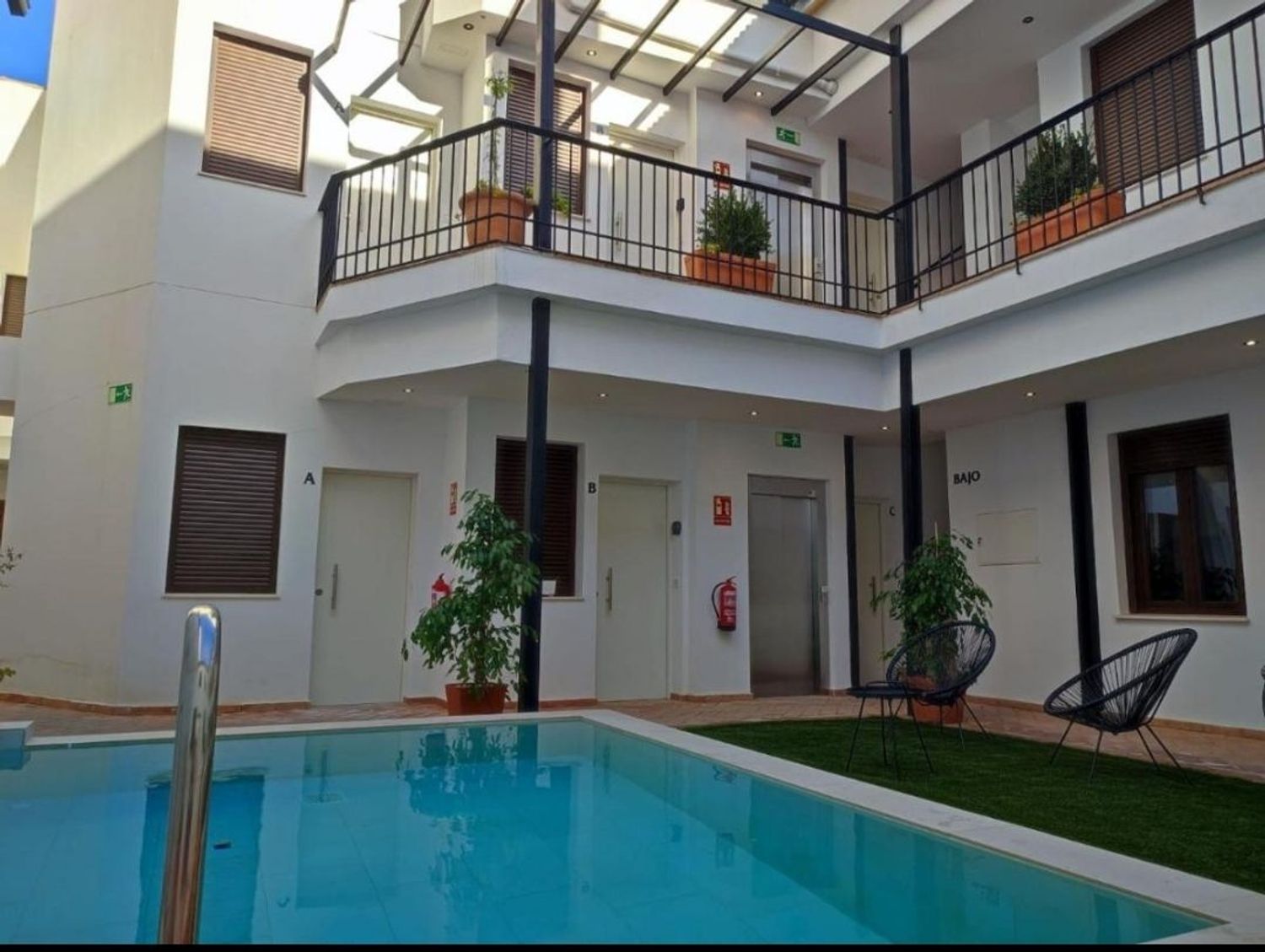 Piso en calle regina, 14