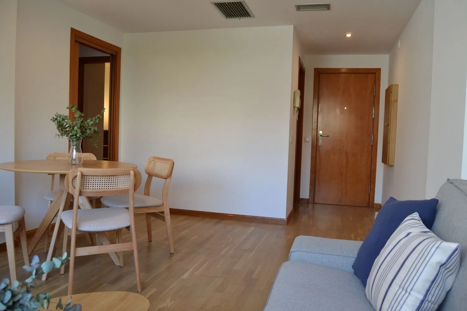 Piso en Barrio La Sagrada Família - Foto 5