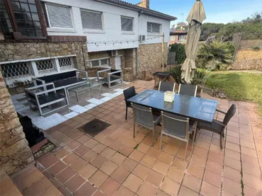 Chalet en  Carrer Pinar de Can Guineu 17 - Foto 47