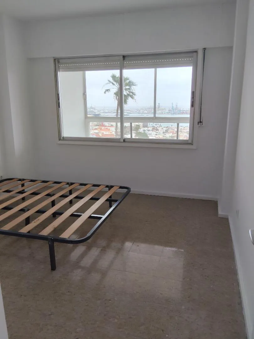 Piso en  Calle Antonio María Manrique 8 - Foto 7