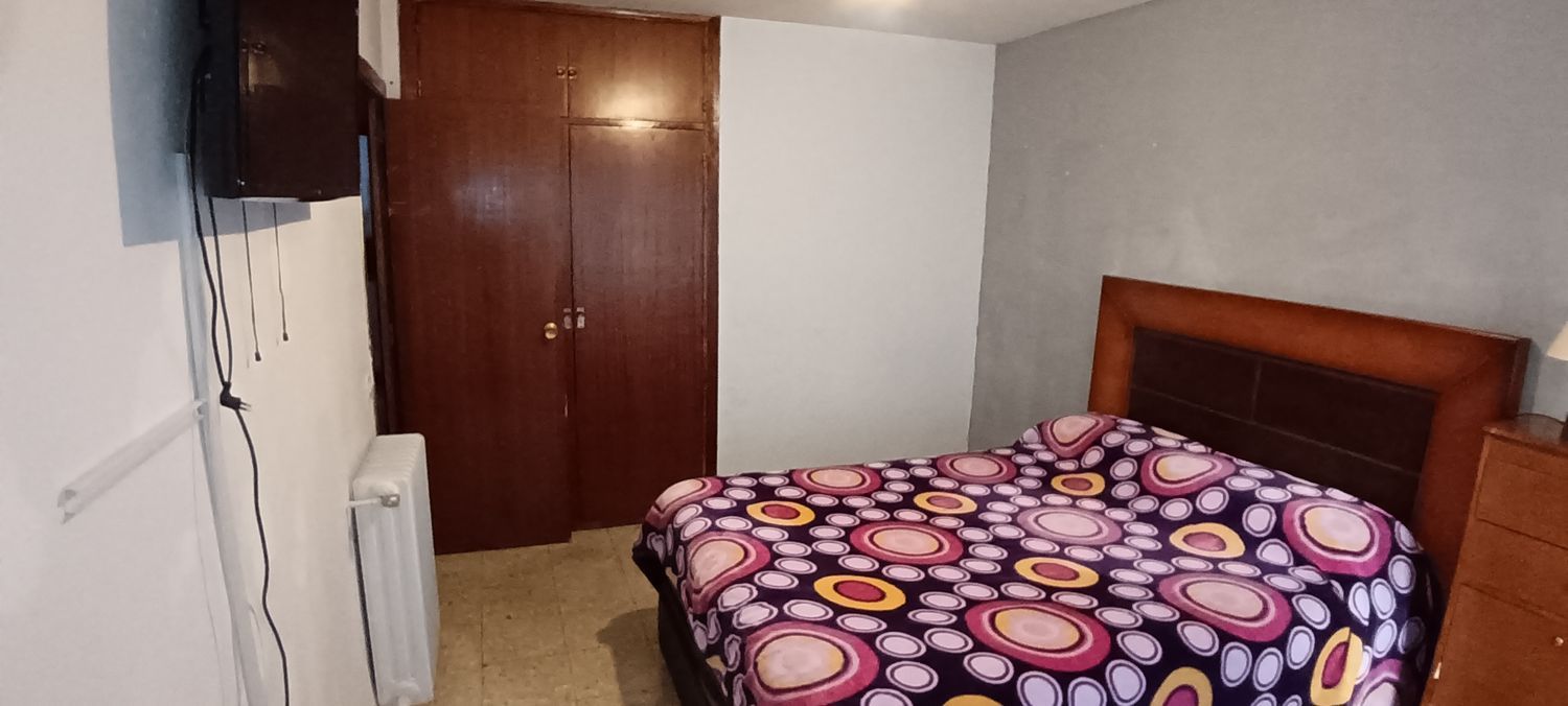 Piso en La Alhóndiga - Foto 5