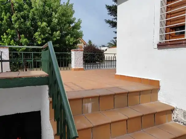 Chalet en  Calle Julio Benito Verón 8 - Foto 37