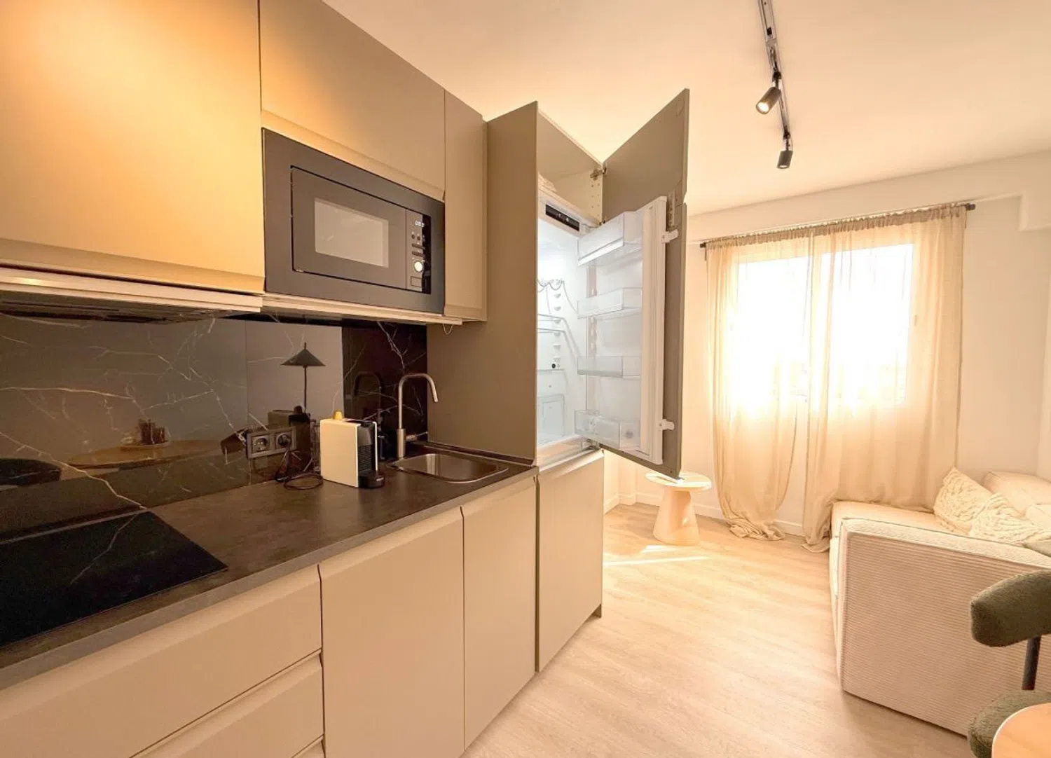 Estudio en calle de Caro, 11 - Foto 9