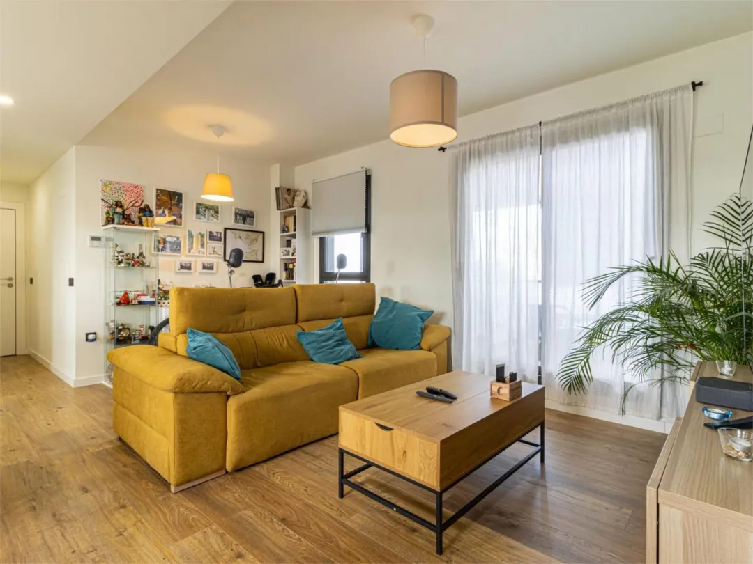 Piso en  Avenida Rey Juan Carlos I Local - Foto 7