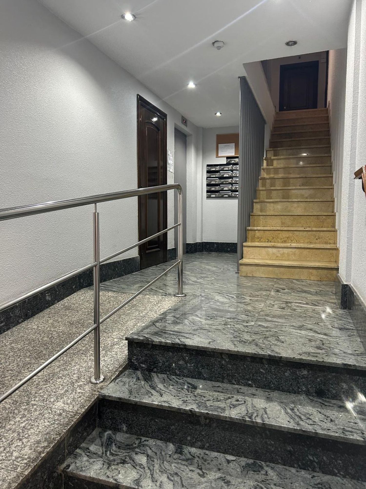 Piso en Calle Fray Luis de Granada, 39, Carmelitas - Foto 15
