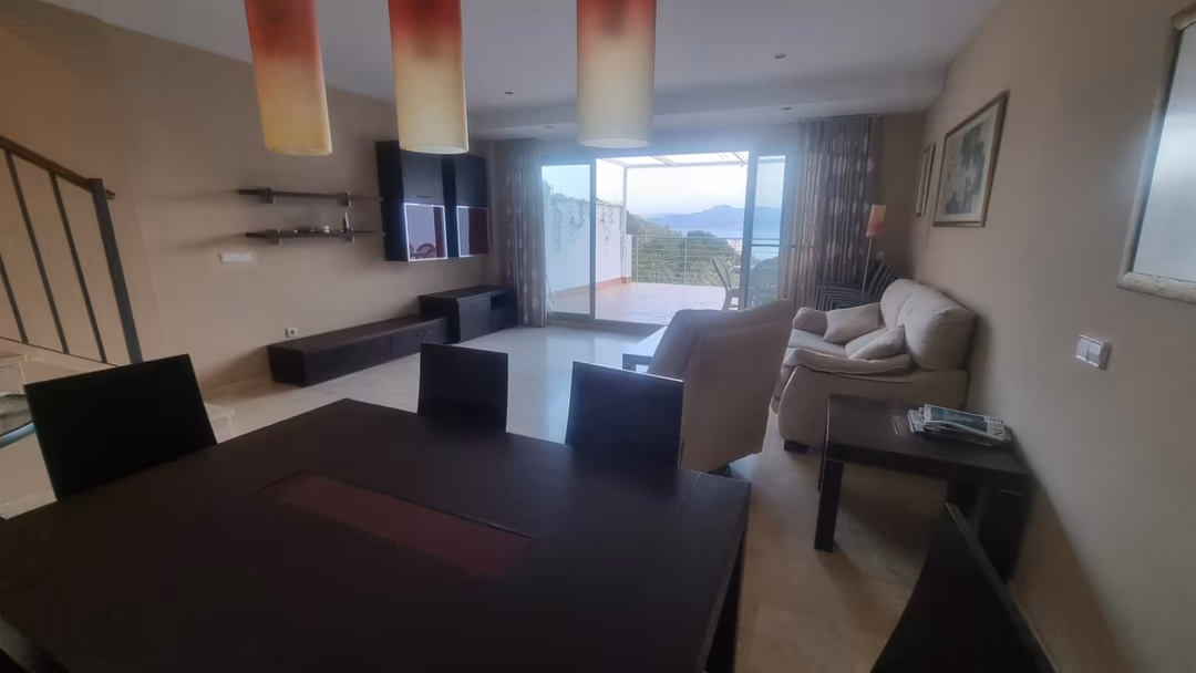 Casa adosada en  Urbanització Cap Blanc 1 - Foto 5