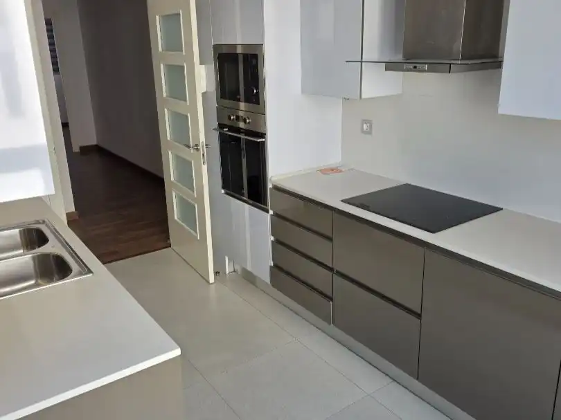 Piso en  Carrer de l'Estatut 29 - Foto 4