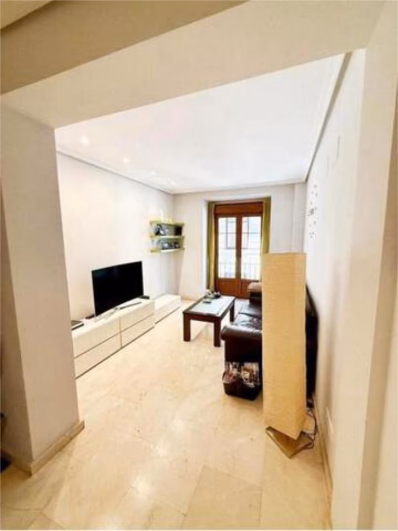 Piso en Avenida del Puerto - Foto 2