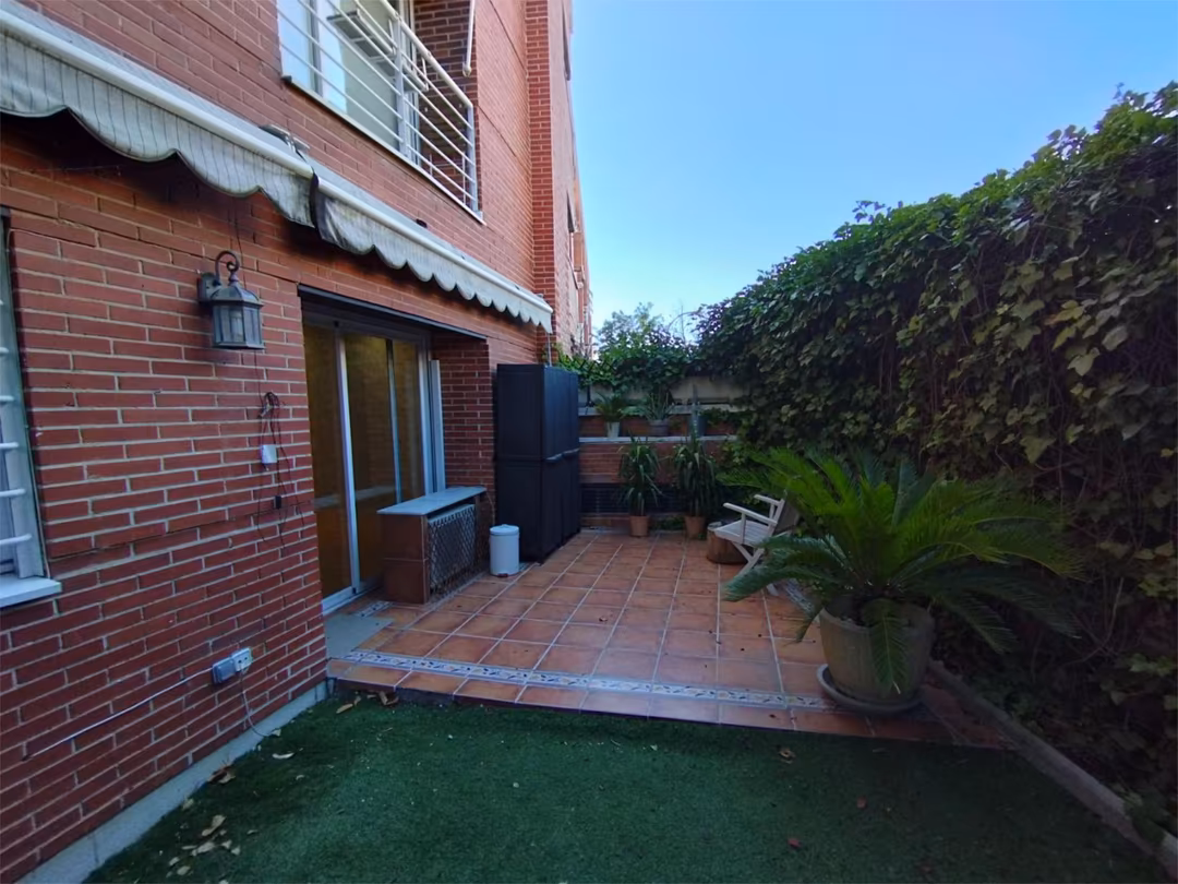 Piso en  Avenida de Machupichu 11