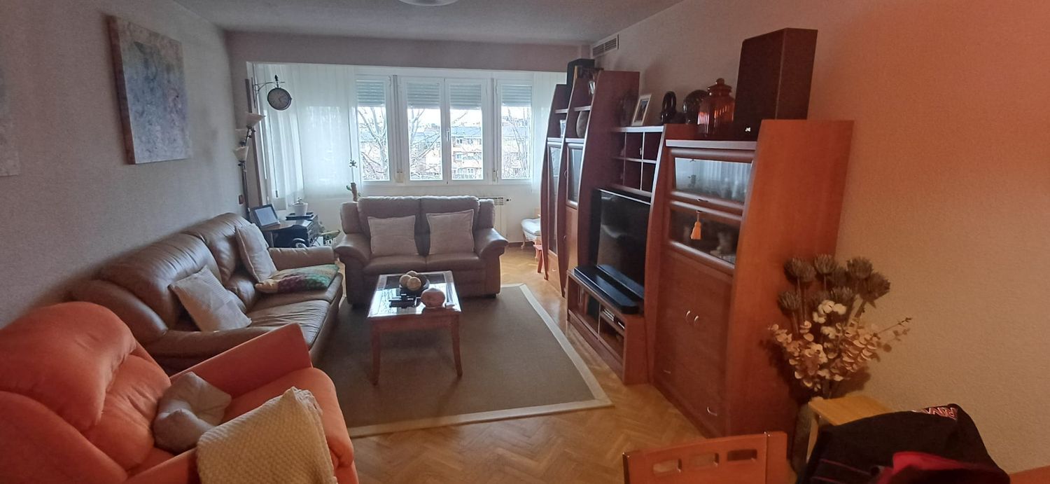 Piso en travesía de Ramón y Cajal, 3 - Foto 2