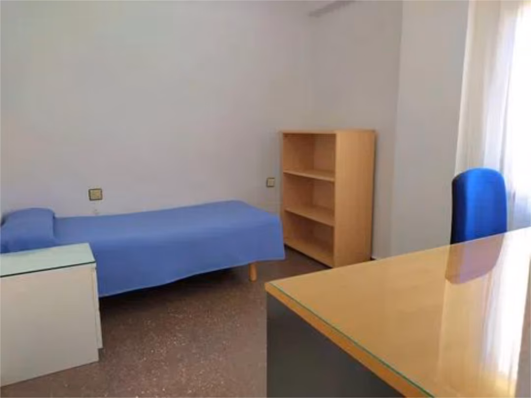 Piso en  Carrer del Clariano 35 - Foto 8