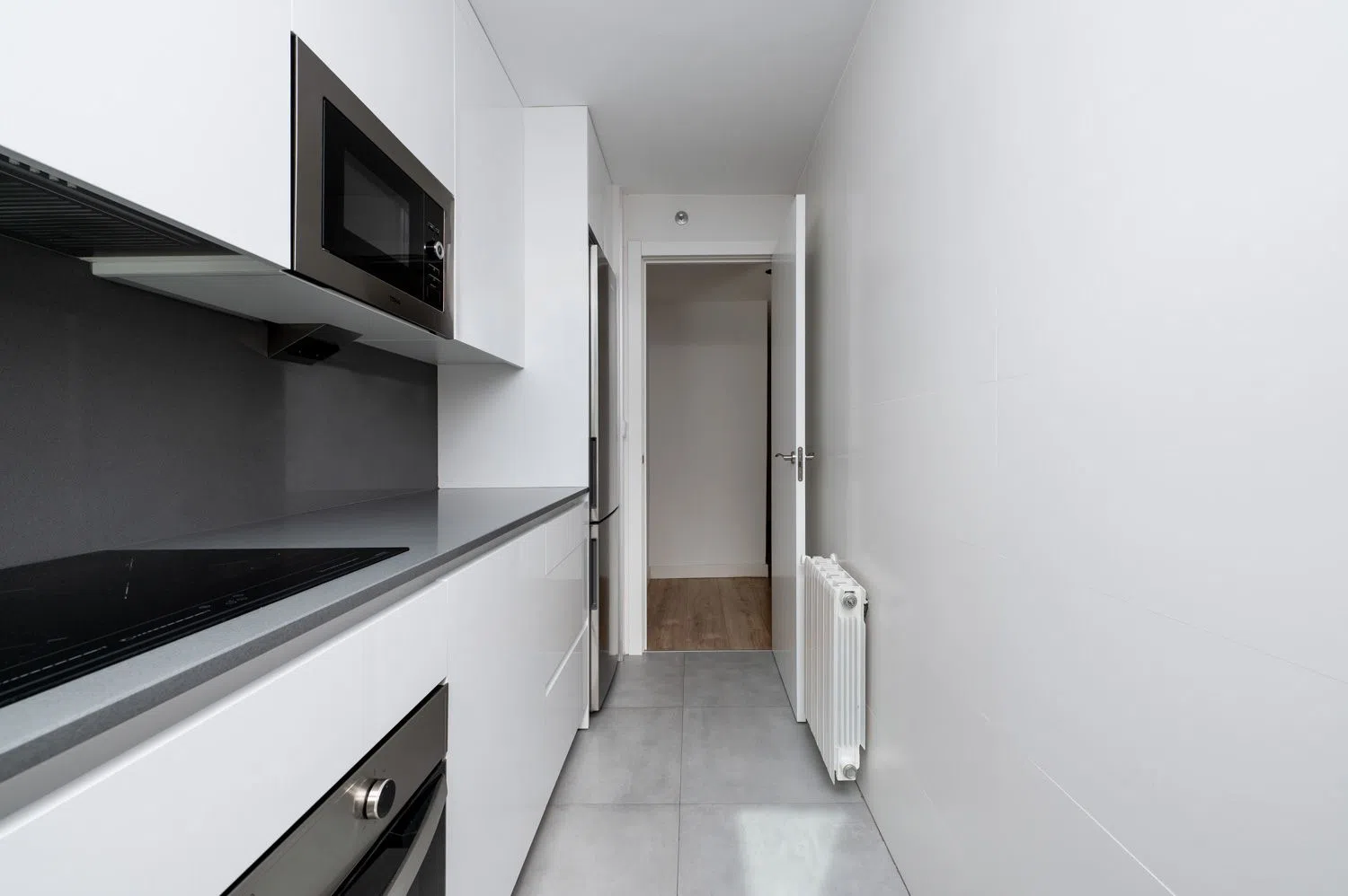 Estudio en calle de Diego Ayllón - Foto 11