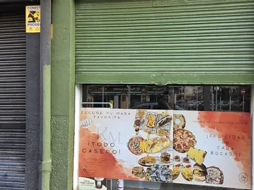 Local comercial en  Avenida del Padre Esplá 44 - Foto 1