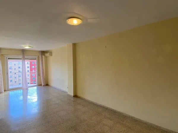 Piso en Musico Gines, 31, Ciutat Jardí - Foto 2