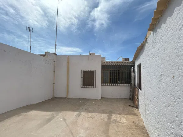 Chalet adosado en Calle Luciano rubio, 5 - Foto 6