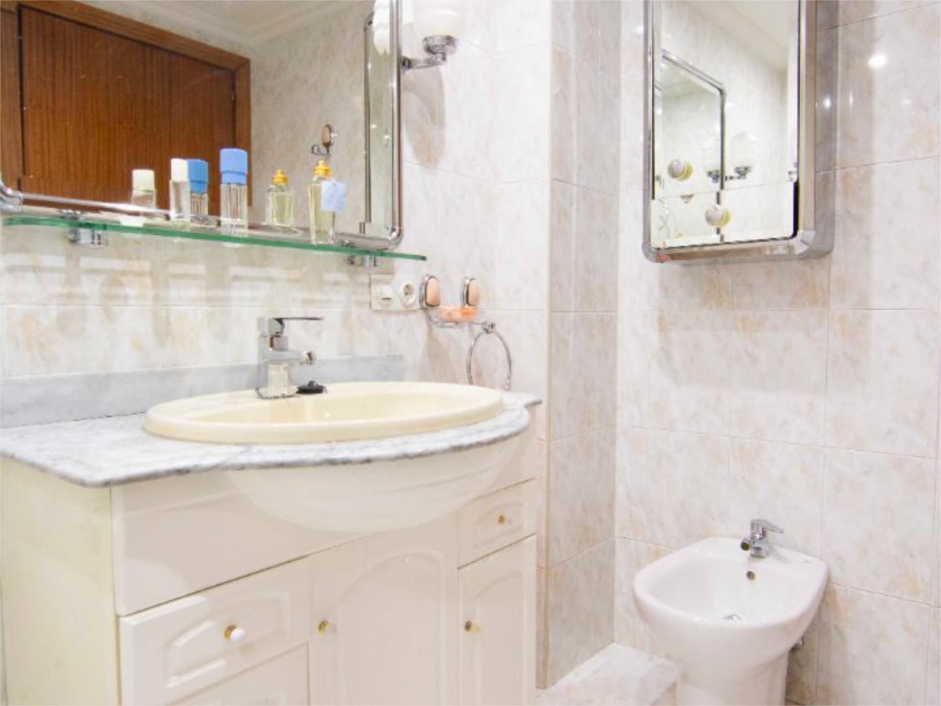 Piso en  Paseo del Doctor Torres Villarroel 34 - Foto 3